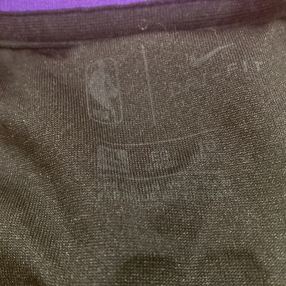 Kids XL LEBRON jersey (nike) - Picture 2 of 3